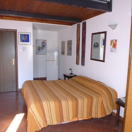 Baglio Delle Rose Bed & Breakfast จาร์เร ภายนอก รูปภาพ