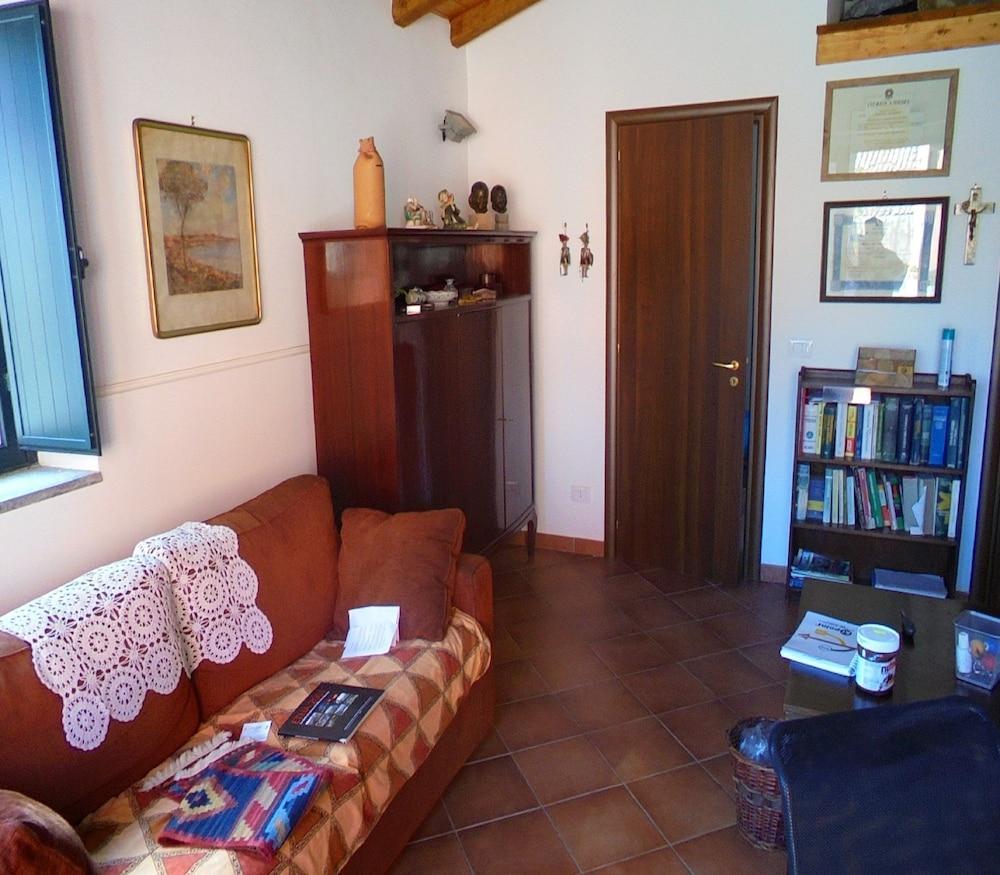 Baglio Delle Rose Bed & Breakfast จาร์เร ภายนอก รูปภาพ