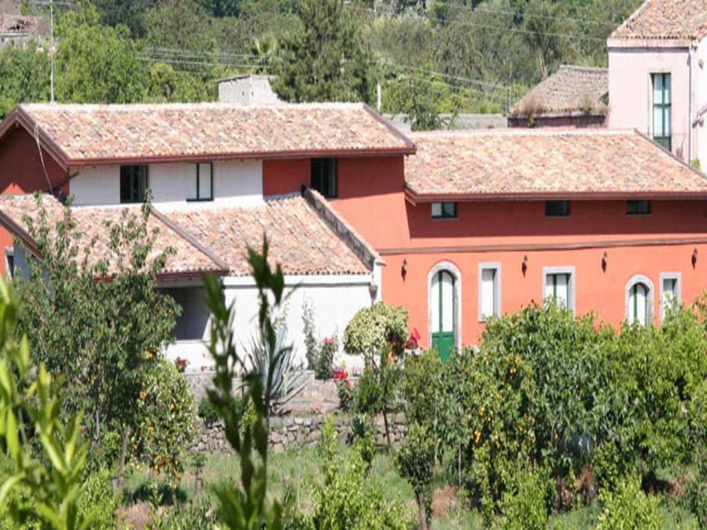 Baglio Delle Rose Bed & Breakfast จาร์เร ภายนอก รูปภาพ